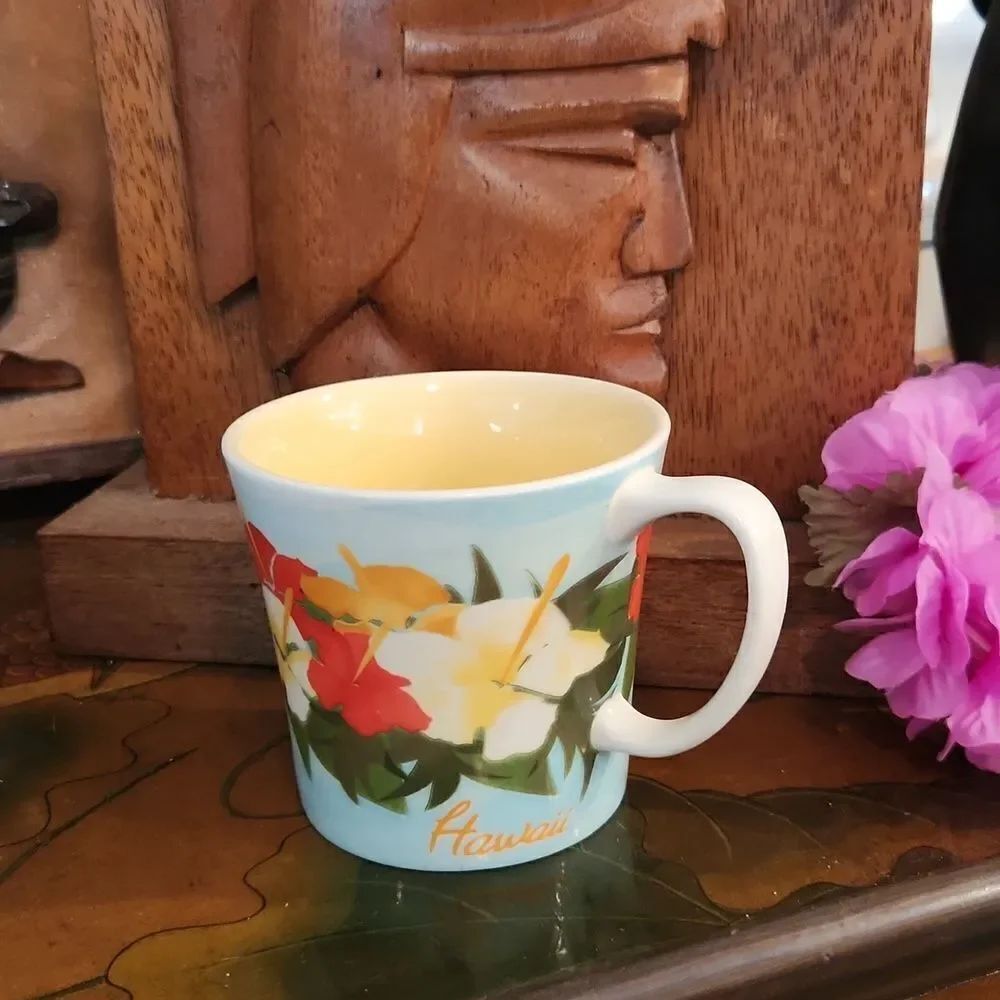 2010 Starbucks Hawaii Mug Vintage